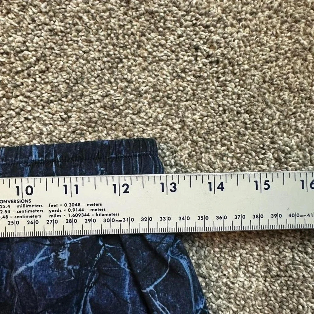 Lululemon Pace Breaker Shorts Men's Medium Blue 7 Inseam Unlined